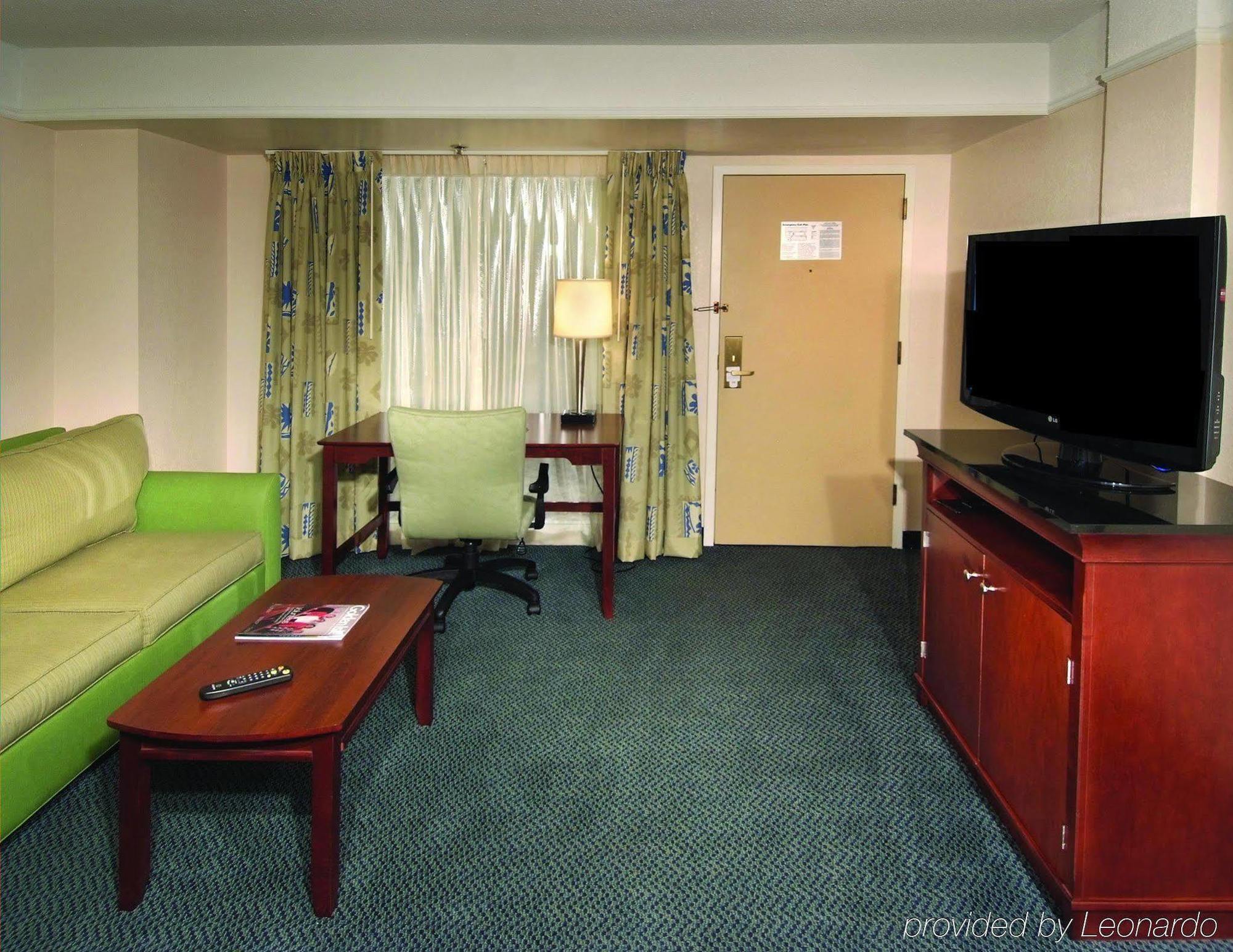 Embassy Suites Brunswick Quarto foto